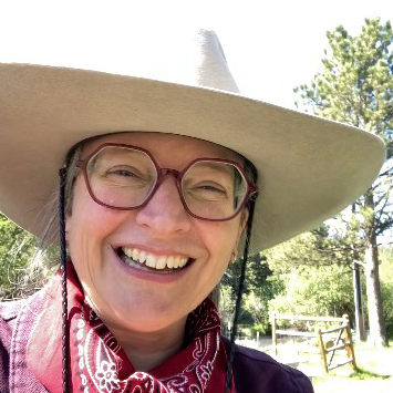 LauraGYoung's avatar