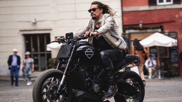 Jason Momoa ride in on a Harley in "Fast X"