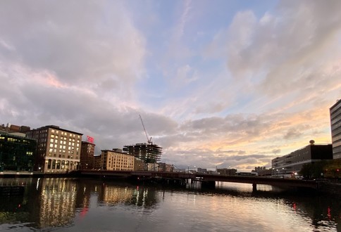 Different angle, this one the blues & greys of the sky reflected in the water