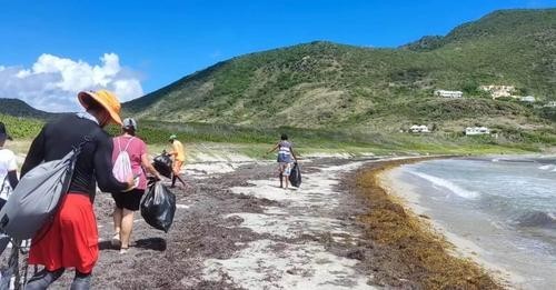 #StKitts #Watersports celebrated the 40th anniversary of the #Independence with beach clean up mission which turned out to be great success. https://tinyurl.com/8dpjn6w2