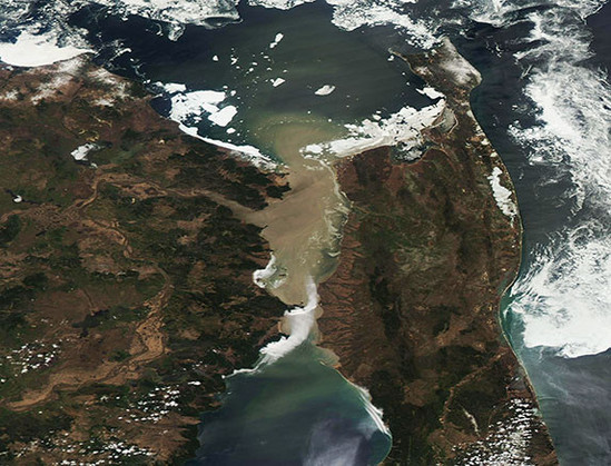 Springtime_in_the_Strait_of_Tartar_(MODIS_2024-05-18).jpg