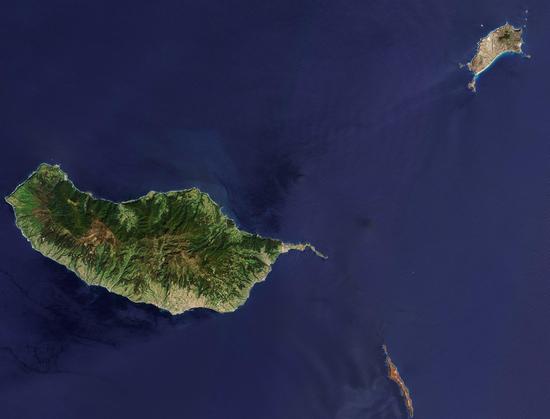 Earth_from_Space-_Madeira_ESA499422.jpg