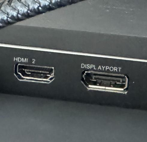 HDMI and displayport connectors on the rear of an ELO touchscreen. There is way, way too much space between the I and the 2 of the HDMI 2 port and the L and A of the DISPL AYPORT