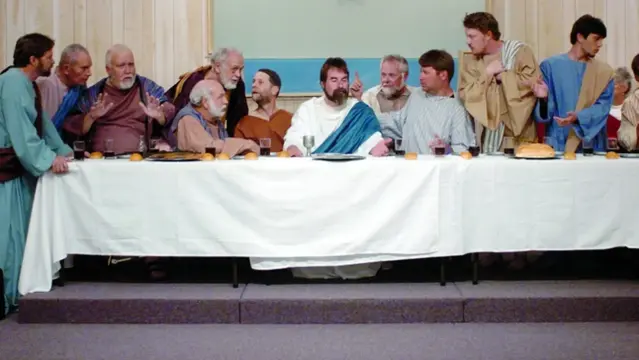 Local church group of white men (..) recreate da Vinci's famous painting in 'The Living Last Supper

https://eu.starnewsonline.com/story/lifestyle/2007/04/07/local-actors-recreate-da-vincis-famous-painting-in-the-living-last-supper/30301075007/