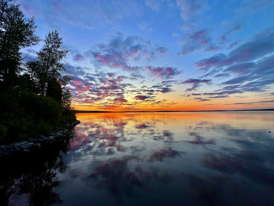 Sunrise on Lac Preissac, QC