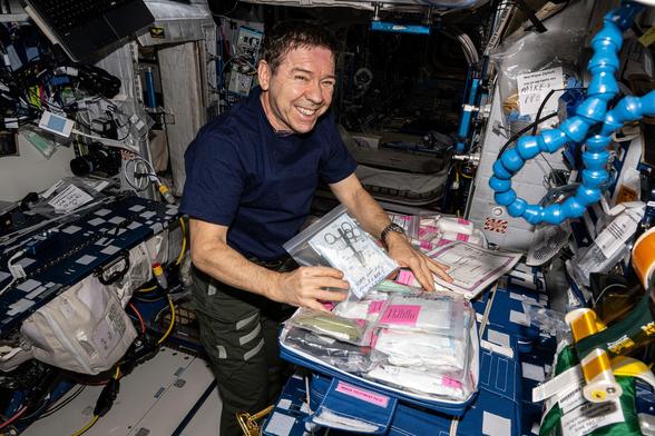 NASA_astronaut_Mike_Barratt_collects_and_organizes_medical_supplies_(iss071e414062).jpg