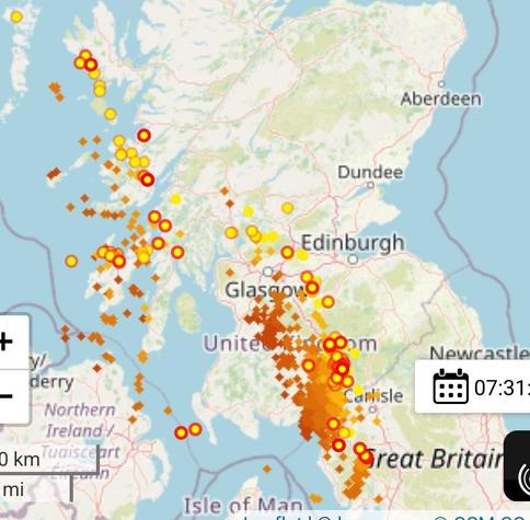 Screenshot of lightning map website, showing an intense spate of strikes in  southern and central Scotland. 