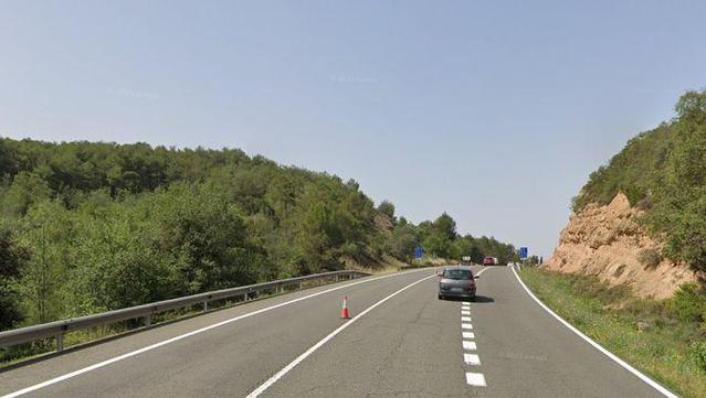 L'accident ha passat al punt quilomètric 127,5 de la C-14, al municipi de Vilanova de l'Aguda (Google Streetview)