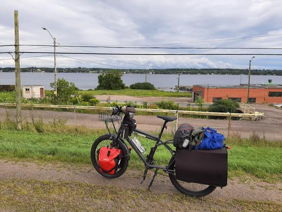 St Lawrence river, with new york on the far side