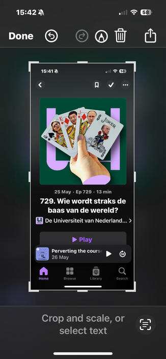 4 speelkaarten met de vraag "wie wordt straks de leider van de wereld?  Q: Von der Leyen, K: Xi, J: Poetin, Joker: Trump