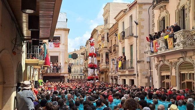 Els Minyons de l'Arboç fan un 3 de 7 (Anna Rius)