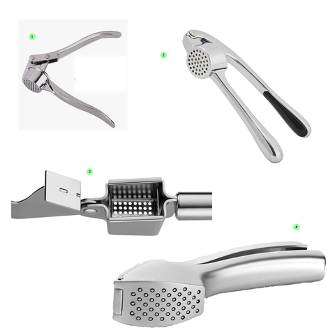 Vier verschiedene Knoblauchpressen aus Metall sind abgebildet, jeweils mit ergonomisch geformten Griffen.

Die erste Presse hat ein einfaches Scharnierdesign mit gebogenen Griffen und einer runden Presskammer mit gelochter Vorderseite.

Die zweite Presse hat schwarze Antirutsch-Einsätze in den Griffen und eine runde Pressfläche mit vielen kleinen Löchern.

Die dritte Presse ist geöffnet, mit einem rechteckigen Presskorb mit Lochboden sichtbar; der Mechanismus wirkt massiv und einfach zu reinige…