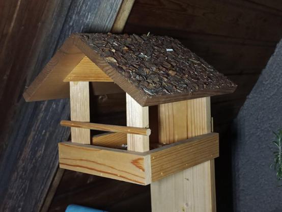 Vogelhaus Nähe Dach 